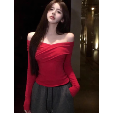 批发玫红色一字肩长袖针织<b class='q'>T</b><b class='q'>恤</b>女冬季显身材修身内搭辣妹性感打底上衣