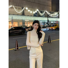 批发高领针织打底衫女2025秋冬内搭软糯毛衣韩系轻熟巨好看的早秋<b class='q'>上衣</b>