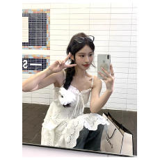 批发法式<b class='q'>镂空</b>蕾丝花边白色吊带<b class='q'>连衣裙</b>女夏叠穿收腰显瘦少女短款a字裙