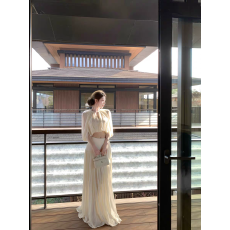 批发法式海边度假设计感压褶斗篷无袖上衣高腰百褶<b class='q'>伞</b><b class='q'>裙</b>氛围感两件套装