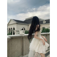 批发法式超好看独特漂亮抹胸蕾丝<b class='q'>网纱</b>蓬蓬<b class='q'>裙</b>设计感小众拖尾连衣<b class='q'>裙</b>夏季