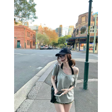批发法式辣妹灰色斜肩挂脖假两件短袖T恤女夏褶皱设计感百搭露肩上衣