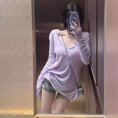 批发紫色V领长袖T恤女夏季欧货新款2026宽松罩衫慵懒<b class='q'>修身</b>显瘦防晒上衣