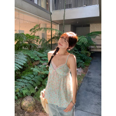 批发韩系甜美风<b class='q'>蕾丝</b>拼接碎花绑带吊带女夏季穿搭巨好看绝美高级感上衣