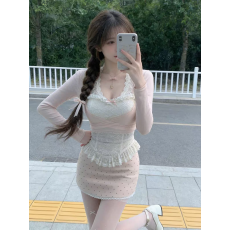 批发纯欲辣妹风气质性感挂脖蕾丝背心波点短裙2026春夏新款三件套女装