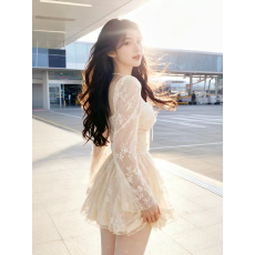 批发法式温柔风气质名媛收腰连衣裙别致绝美方领蕾丝仙女裙生日小礼裙