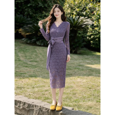 批发纯欲辣妹蕾丝花边V领长袖连衣裙女秋季新款修身显瘦高级感<b class='q'>包臀裙</b>