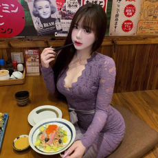 批发纯欲辣妹蕾丝花边V领长袖连衣裙女秋季新款修身显瘦高级感<b class='q'>包臀裙</b>