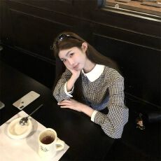 批发娃娃领撞色格子衬衫女2025秋<b class='q'>冬</b>新款短款长袖内搭甜美减龄气质上衣