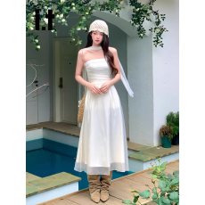 批发法式<b class='q'>抹胸</b>洋装女夏季温柔风裙子收腰显瘦大摆a字裙绝美仙女长裙