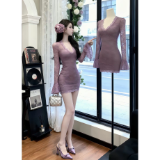 批发纯欲性感气质蕾丝<b class='q'>连衣裙</b>女秋季新款辣妹高级感收腰显瘦包臀短裙子