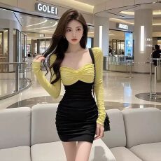 批发轻奢风御姐气质拼色设计小众时尚炸街<b class='q'>连衣裙</b>2026新款女装