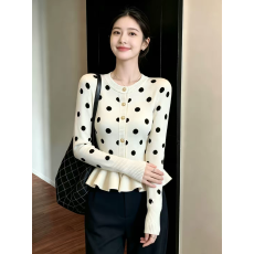 批发设计感波点针织开衫女2026年秋季新款修身显瘦荷叶边减龄百搭上衣