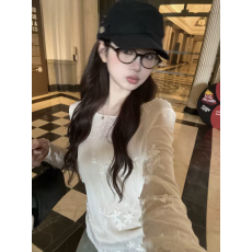 批发法式温柔风立体花朵长袖T恤女早秋薄款雪纺小衫超仙打底衫上衣