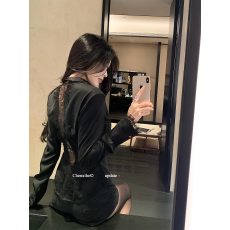 批发高级感缎面蕾丝拼接长袖衬衫女春夏纯欲风性感御姐甜辣妹打底上衣