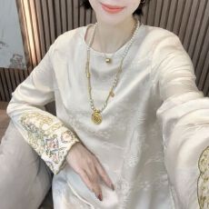 批发新中式国风2026<b class='q'>春</b>季新款国潮重工刺绣宽松新品国风时尚百搭上衣