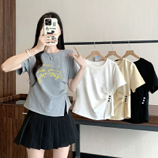 批发官图纯棉字母大码女<b class='q'>装</b>印花收腰不规则短袖显瘦T恤正肩上衣夏