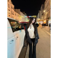 批发韩雨嘉【冬日美纪】C*EL25滑雪北极绒纱线 小香风手钩娃娃领毛衣