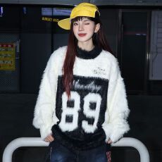批发美式复古仿水貂字母提花毛衣女秋冬慵懒风潮牌<b class='q'>街头</b>拼色针织衫上衣