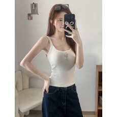 批发纯欲风<b class='q'>秋</b>冬磨毛金属装饰保暖吊带背心女内搭一体式带胸垫百搭上衣