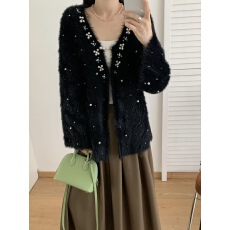 批发法式重工钉珠<b class='q'>针织</b>衫女秋冬今年流行大气独特休闲时尚好看百搭上衣