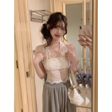 批发温柔挂脖<b class='q'>蕾丝</b>抹胸吊带背心女秋冬新款独特外穿打底内搭短款上衣潮