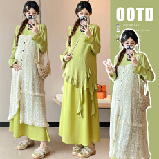 批发实拍 <b class='q'>百搭</b>森系荷叶边上衣+半身裙+蕾丝马甲裙