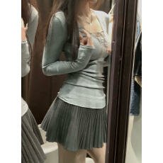 批发实拍 花边绑带长袖t恤洋气内搭高级感上衣<b class='q'>百搭</b>百褶短裙套装