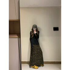 批发实拍 黑色镂空蕾丝长袖<b class='q'>t</b><b class='q'>恤</b>女内搭打底衫外穿上衣豹纹半身裙套装