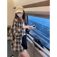 批发大码胖妹妹美式复古格子衬衫女春秋冬慵懒风宽松长袖衬衣<b class='q'>外套</b>上衣