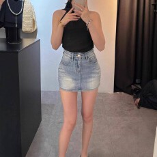 批发重工烫钻设计感牛仔半身裙2026夏季新款韩版高腰时尚气质包臀短裙