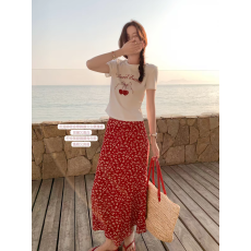 批发复古度假风碎花半身裙女2026新款<b class='q'>夏</b>季显瘦修身花卉半裙包臀a字裙