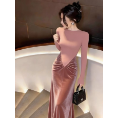 批发御姐穿搭性感风修身包臀针织裙高级感时尚气质女士连衣裙2026秋季
