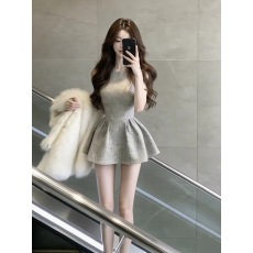 批发法式富家千金高级感背心连衣裙子女2026新款早秋小个子收腰<b class='q'>蓬蓬裙</b>