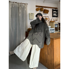 批发实拍实价 休闲宽松花朵连帽卫衣+T恤+灯芯绒休闲<b class='q'>裤</b>