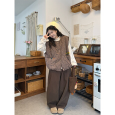 批发实拍 复古格子棉马甲＋<b class='q'>蕾丝</b>打底衫＋休闲裤套装