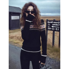 批发2025冬季独特别致绝美设计感小众不撞款费尔岛提花黑色提花毛衣女