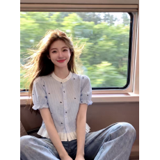 批发法式<b class='q'>甜美</b>荷叶边蝴蝶结条纹衬衫女2026年夏季小个子泡泡袖百搭衬衣