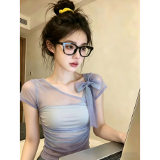 批发韩系气质斜肩<b class='q'>T</b><b class='q'>恤</b>女夏季紫色巨好看<b class='q'>修身</b>短袖<b class='q'>衬衫</b>镂空收腰绝美上衣