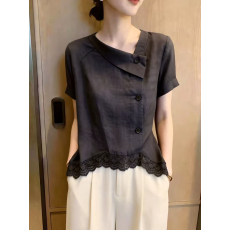 批发小众蕾丝拼接下摆深灰色短袖衬衫女2026<b class='q'>夏季</b>新款斜领纽扣时髦上衣