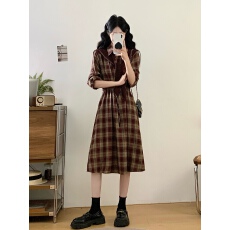 批发实拍大码女装气质百搭显瘦长袖连衣裙胖MM收腰显瘦法式格子中长裙