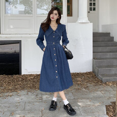 批发实拍大码女装胖MM收腰显瘦长袖牛仔连衣裙设计感韩版A字裙<b class='q'>春</b>秋款