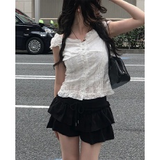 批发蕾丝木耳边修身显瘦v领一字肩法式褶皱上衣