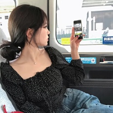 批发早秋泡泡袖抽绳系带收腰圆点长袖<b class='q'>衬衫</b>