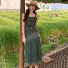 批发牛仔吊带裙夏法式复古薄款毛边开叉长裙美式甜辣裙流苏<b class='q'>背带</b>裙