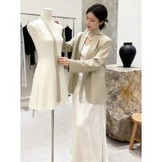 批发轻奢御姐风<b class='q'>西装外套</b><b class='q'>女</b>吊带裙套装今年超火穿搭一整套小个子两件套