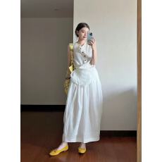 批发法式温柔气质白色亚麻<b class='q'>休闲</b><b class='q'>套装</b>女春夏极简风无袖背心半身裙两件套