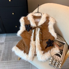 批发上实拍~小香风毛毛皮草马甲秋冬仿狐狸毛麂皮绒短款花朵背心马夹