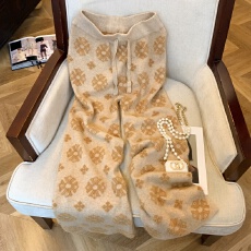 批发上实拍~软糯仿水貂绒针织提花阔腿裤女冬季垂感显瘦直筒裤糯米裤