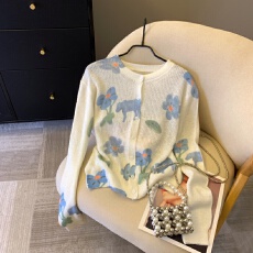 批发上实拍~法式优雅蓝色碎花薄款长袖<b class='q'>针织</b><b class='q'>开衫</b>女春洋气减龄休闲小衫